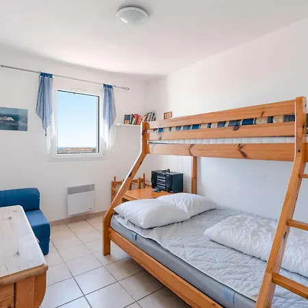 Pavillon Confortable Avec Piscine, Terrasse Et Parking Prive Villa *